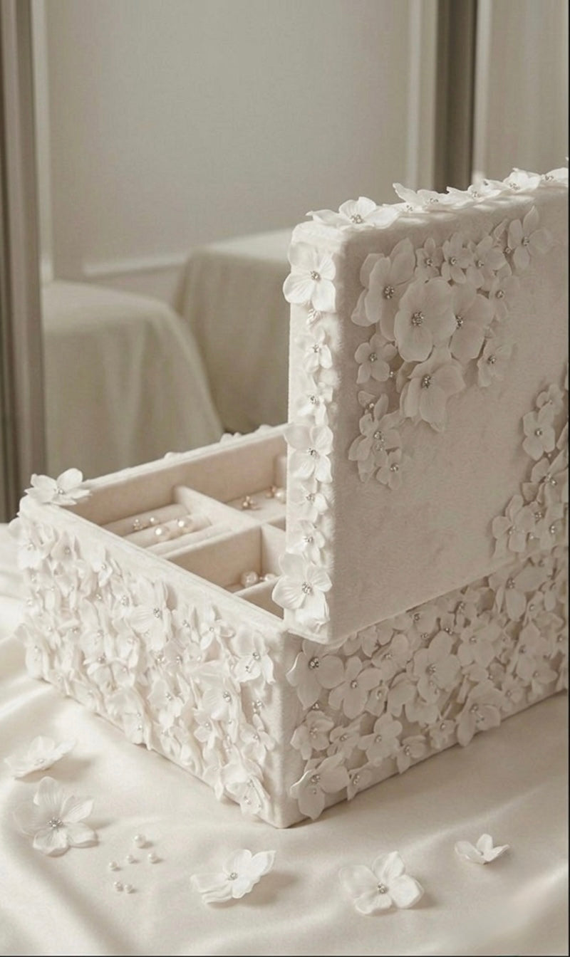 AVA ELITE Signature Luxury Bridal Box