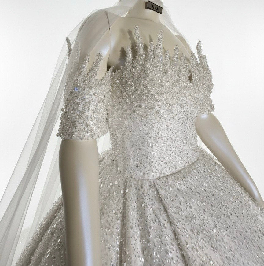 AVA ELITE - Hand-Tailored Luxury Satin Bridal Gown